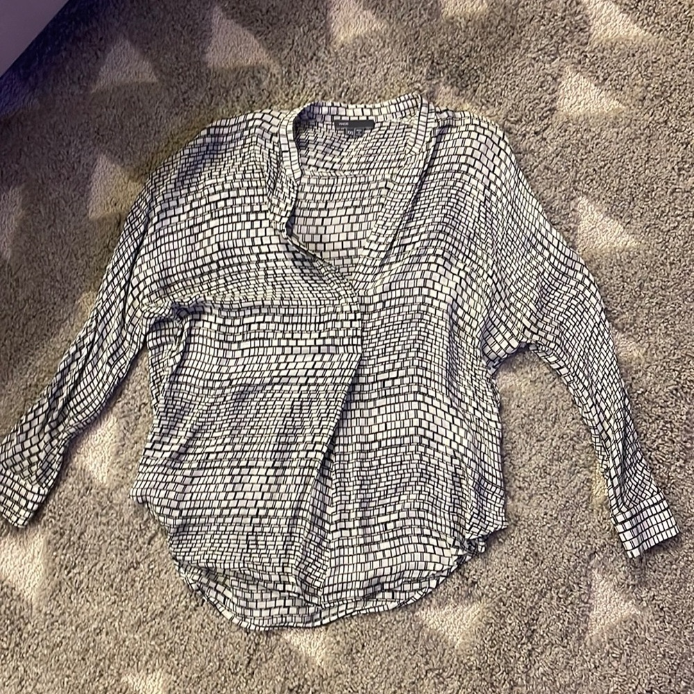 VINCE 100% Silk Printed Top - XS